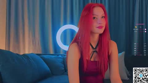 Snapshot of gildedkitten chatting on 14, 10, 2025 Stacy online show from 14, 10, 2025