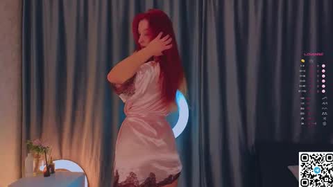 Snapshot of gildedkitten chatting on 17, 10, 2025 Stacy online show from 17, 10, 2025