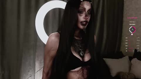 Snapshot of gildedkitten chatting on 31, 10, 2025 Stacy online show from 31, 10, 2025