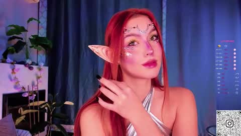 Snapshot of gildedkitten chatting on 8, 11, 2025 Stacy online show from 8, 11, 2025