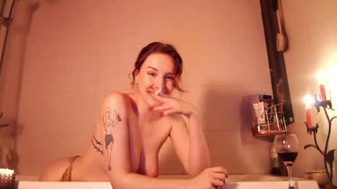 Suki online show from 15, 2, 2025