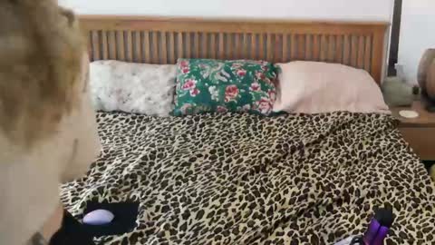 Suki online show from 10, 9, 2025