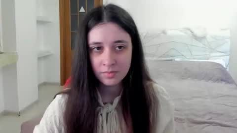 Snapshot of ginablum chatting on 25, 4, 2026 Kate online show from 25, 4, 2026