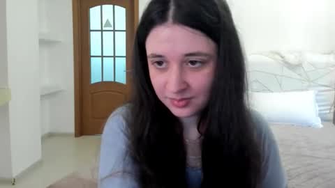 Snapshot of ginablum chatting on 7, 5, 2026 Kate online show from 7, 5, 2026