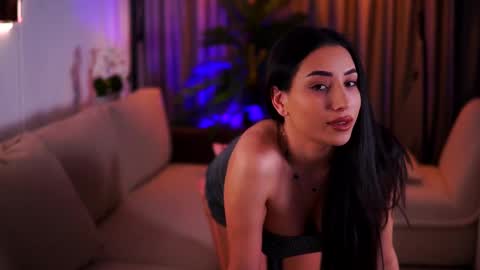 Gina online show from 6, 3, 2025