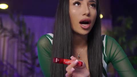 Gina online show from 8, 4, 2026