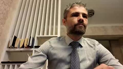 Snapshot of gindrie chatting on 2, 3, 2025 Gabriel online show from 2, 3, 2025