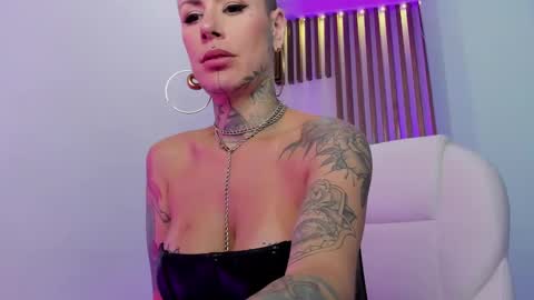 Snapshot of ginebraafxx chatting on 1, 2, 2025 Ginebra online show from 1, 2, 2025