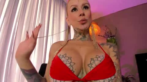 Snapshot of ginebraafxx chatting on 23, 9, 2025 Ginebra online show from 23, 9, 2025