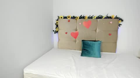 Snapshot of ginelawest chatting on 21, 2, 2025 Gine online show from 21, 2, 2025