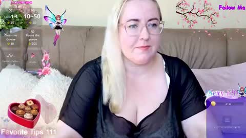 Snapshot of ginesia chatting on 21, 6, 2026 ginesia online show from 21, 6, 2026