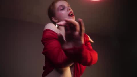        im expecting 350 thumbs up on my altar   online show from 14, 2, 2025