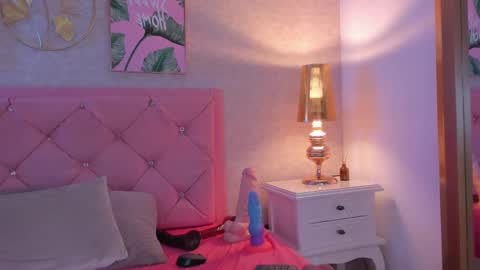 Ginger online show from 5, 3, 2025