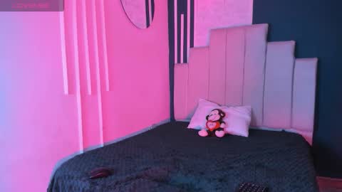 ginger_x_fire online show from 24, 11, 2025