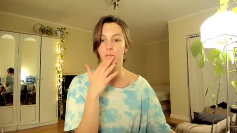Snapshot of gingerbread__house chatting on 14, 10, 2025 Vasilisa online show from 14, 10, 2025