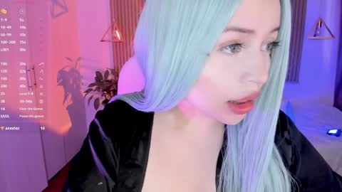 Snapshot of ginnywett chatting on 12, 12, 2024 Kendall online show from 12, 12, 2024