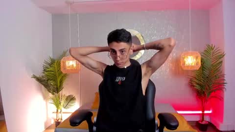 Snapshot of gio_carangi chatting on 9, 5, 2026 Gio Carangi online show from 9, 5, 2026
