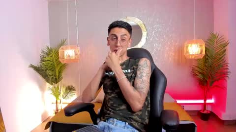 Snapshot of gio_carangi chatting on 15, 5, 2026 Gio Carangi online show from 15, 5, 2026