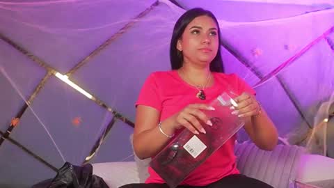 giorgia online show from 31, 10, 2025