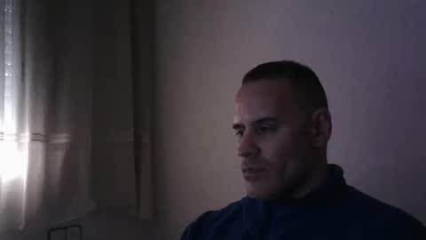 Snapshot of gioshadow chatting on 14, 2, 2025 gioshadow online show from 14, 2, 2025