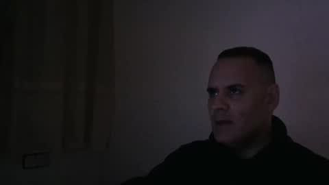 Snapshot of gioshadow chatting on 24, 2, 2025 gioshadow online show from 24, 2, 2025