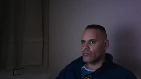 Snapshot of gioshadow chatting on 8, 3, 2025 gioshadow online show from 8, 3, 2025