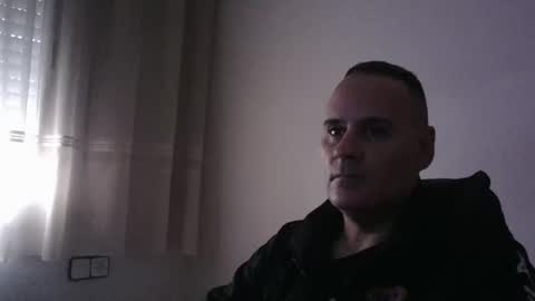 Snapshot of gioshadow chatting on 16, 11, 2025 gioshadow online show from 16, 11, 2025