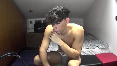 giovyyx online show from 25, 11, 2025