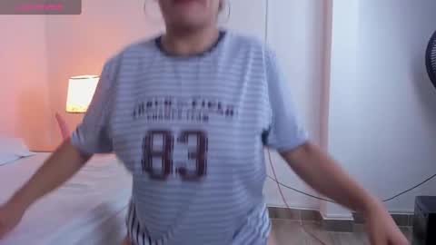 Snapshot of gipsela_gomez chatting on 29, 1, 2025 G I S E P L A online show from 29, 1, 2025