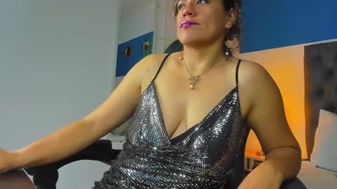 Snapshot of gipsela_gomez chatting on 16, 2, 2025 G I S E P L A online show from 16, 2, 2025