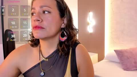Snapshot of gipsela_gomez chatting on 17, 9, 2025 G I S E P L A online show from 17, 9, 2025