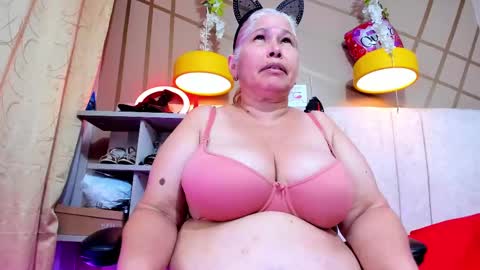 Girl Amada online show from 28, 2, 2025