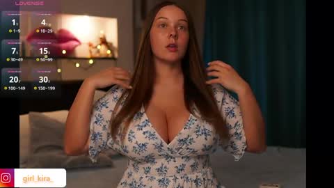 Snapshot of girl_kiraa chatting on 25, 4, 2026 girl kira online show from 25, 4, 2026