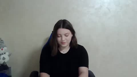 Snapshot of girl_leya chatting on 11, 12, 2024 girl_leya online show from 11, 12, 2024