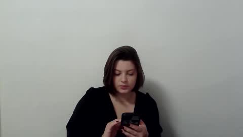 Snapshot of girl_leya chatting on 12, 11, 2025 girl_leya online show from 12, 11, 2025