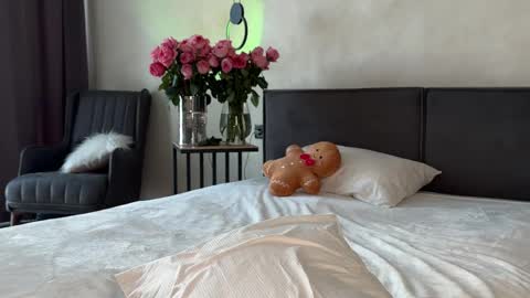 Sabi ------ online show from 15, 2, 2025