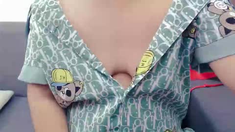 Snapshot of girlhanoi chatting on 7, 2, 2026 girlhanoi online show from 7, 2, 2026