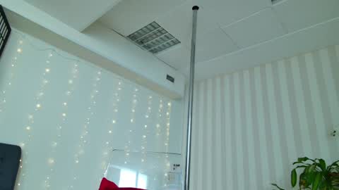 Snapshot of girlnextd00r_ chatting on 31, 1, 2025 Hanna online show from 31, 1, 2025