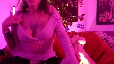 girls227445638252 online show from 27, 4, 2026