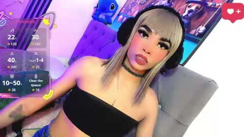 Snapshot of gisele_fox chatting on 27, 5, 2026 Gisel online show from 27, 5, 2026