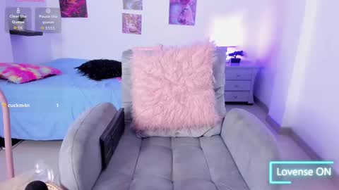 Snapshot of gisele_gigi chatting on 24, 9, 2025 gisele_gigi online show from 24, 9, 2025