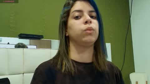 Snapshot of gisell_gomez chatting on 21, 9, 2025 Gisell online show from 21, 9, 2025