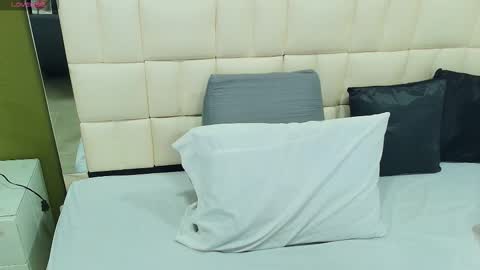 Snapshot of gisell_gomez chatting on 9, 10, 2025 Gisell online show from 9, 10, 2025