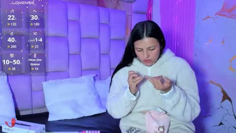 Snapshot of gisell_squirt chatting on 27, 5, 2026 gisell_squirt online show from 27, 5, 2026