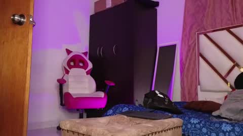 Snapshot of giselreyes1 chatting on 29, 7, 2026 . Gisel Reyes . online show from 29, 7, 2026