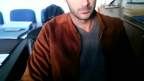 giuseppevai1 online show from 9, 10, 2025