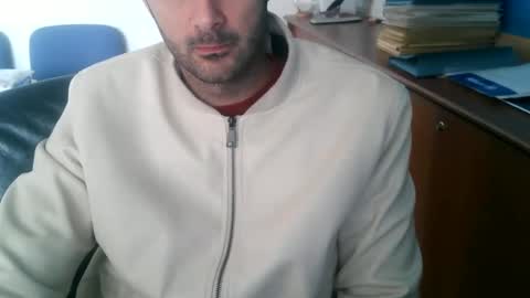 Snapshot of giuseppevai1 chatting on 4, 12, 2025 giuseppevai1 online show from 4, 12, 2025