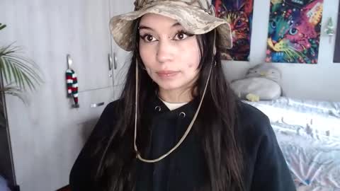 Nice to meet you my name is Heyli  online show from 31, 12, 2024