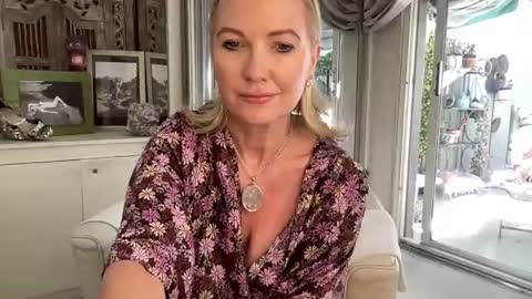 Snapshot of gl1tter_barbie chatting on 5, 7, 2026 Gl1tter Barbie online show from 5, 7, 2026