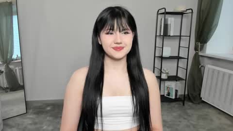 Snapshot of glad2be_yours chatting on 24, 11, 2025 Shine online show from 24, 11, 2025